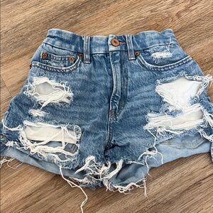 American Eagle Outfitters Blue Distressed Curvy 90s Boyfriend Short
